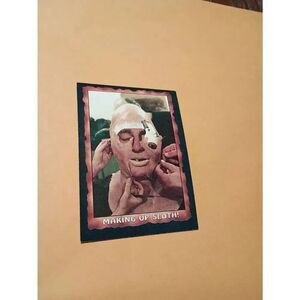 Vintage 1985 Warner Bros Topps Gum Goonies Trading Card #75 Making Up Sloth